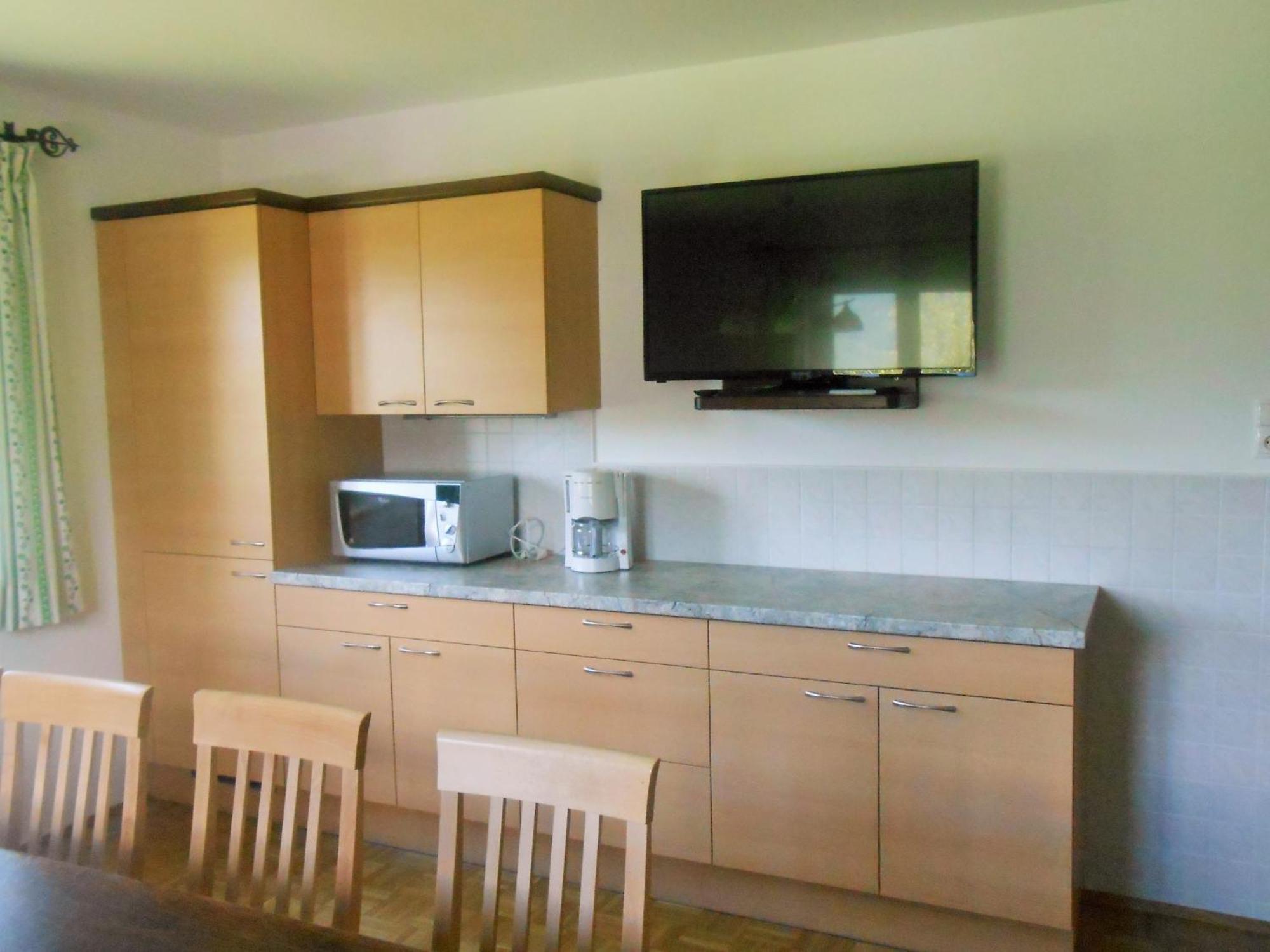 Charming Holiday Home In H Ttau With Barbecue Huttau ภายนอก รูปภาพ